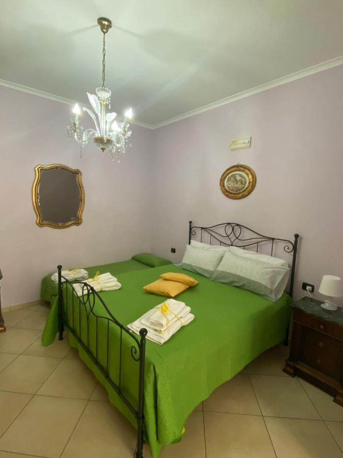 La Casa Del Sole Apartment เนเปิลส์ ภายนอก รูปภาพ